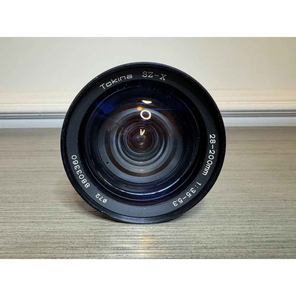 Vintage Tokina SZ-X 28-200mm Manual Focus Zoom Lens Black + 72mm UV Filter